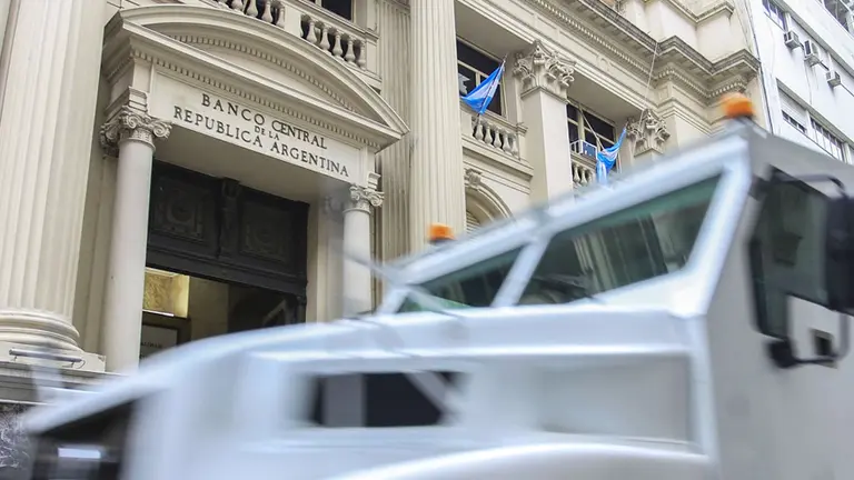 Por primera vez en 20 años, el Banco Central registró más depósitos en plazo fijo que en cajas de ahorro y cuentas corrientes