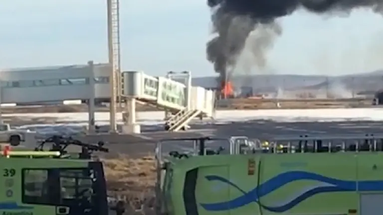 Accidente fatal: cayó un avión en Río Grande y murieron los cuatro tripulantes