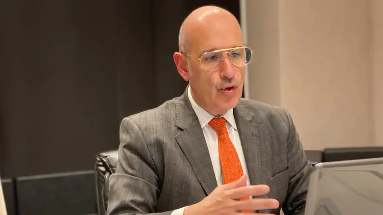 Renunciaron el secretario de Hacienda y el subsecretario de Financiamiento, hombres clave de Guzmán