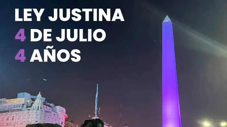 Iluminando monumentos para inspirar a un país a multiplicar vida
