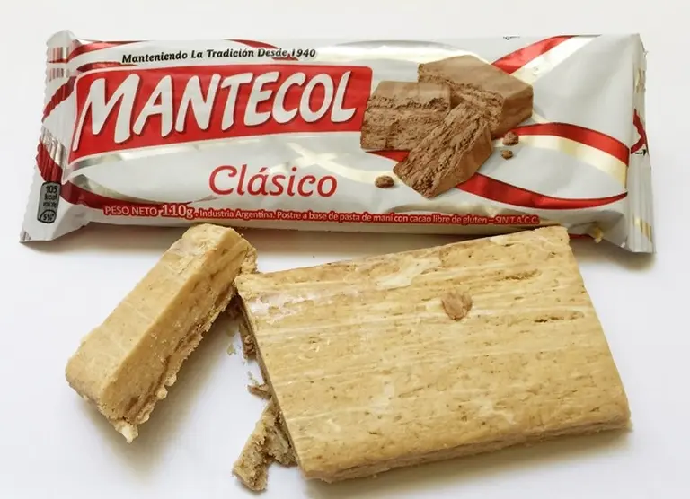 La emblemática golosina Mantecol vuelve a manos de sus creadores