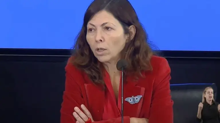 Batakis anunció nuevas medidas económicas para controlar el gasto público e inflación