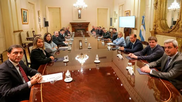 Coparticipación: Alberto Fernández convoca a los gobernadores para responder al fallo de la Corte