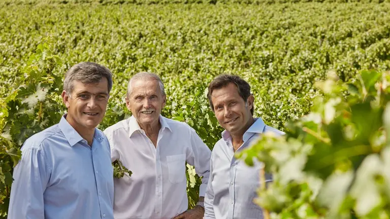 La bodega argentina que apuesta fuerte por el Cabernet Sauvignon, con dos vinos premiados
