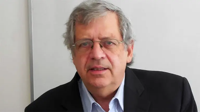 Rubinstein, el nuevo vice de Massa, tildaba a Cristina Kirchner de "terraplanista" económica