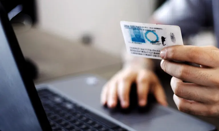Cómo consultar el Veraz con tu DNI de manera gratuita y saber si tenés deudas