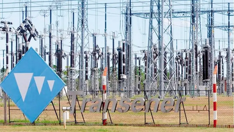 Por demoras en los pagos, empresas de energía advierten a Caputo: "Está en riesgo el abastecimiento"