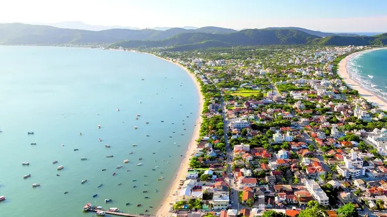 Viajar al sur de Brasil en auto: requisitos, accesos y precios