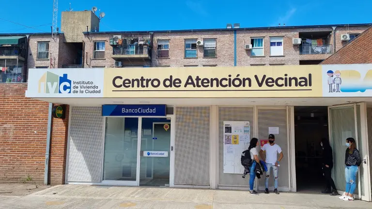 Primer cajero automático en el barrio Rodolfo Ricciardelli (1-11-14)