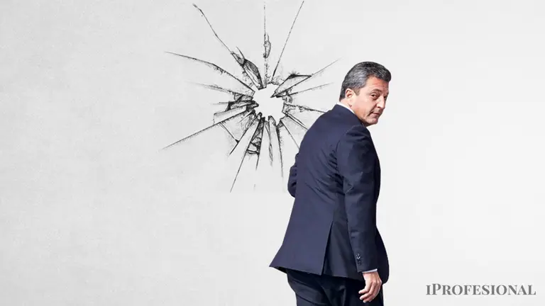 El éxito de Massa para estabilizar al dólar tiene un "lado oscuro": las empresas ya ven señales de una recesión