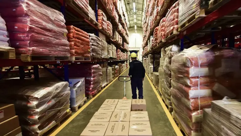 Una empresa busca cubrir 2.000 puestos de trabajo para este verano