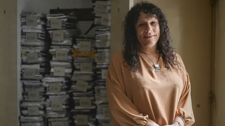 Una obra social deberá cubrir la cirugía de reasignación genital para una funcionaria trans