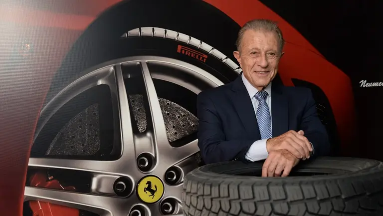 Lo echaron del trabajo y tuvo que salir a vender solo: hoy, su negocio tiene 40 sucursales