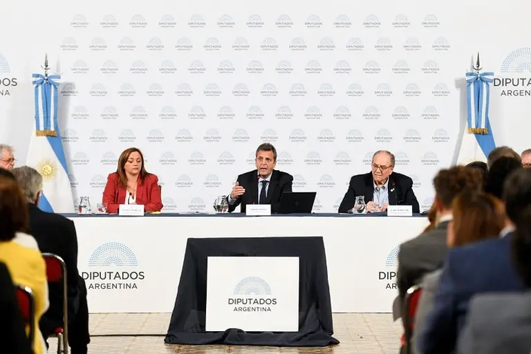 Sergio Massa: "El Presupuesto está planteado con metas realistas y prudentes"