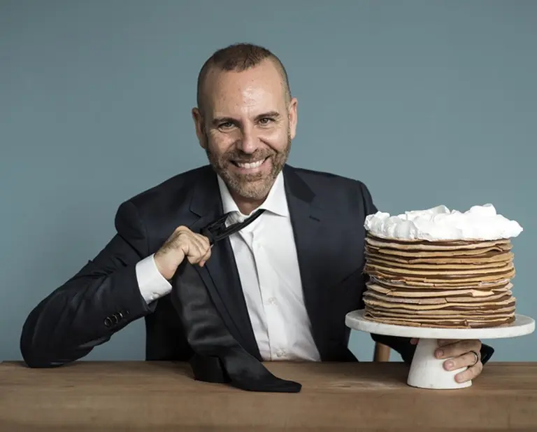 De alto ejecutivo a pastelero: el negocio libre de gluten que factura en grande y busca franquiciados