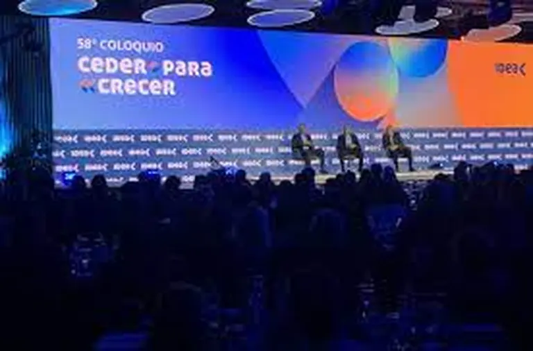 Sin importar cuál sea su denominación, el dólar es el mayor "objeto de deseo" del establishment local