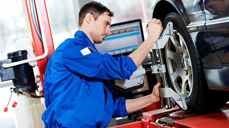 Cuándo cambiar la correa de distribución del auto: 4 claves