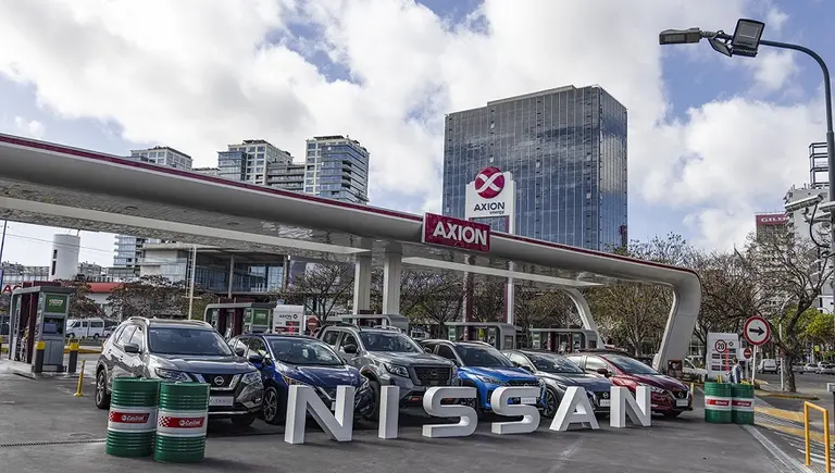 Desde ahora, Nissan recomienda los combustibles AXION