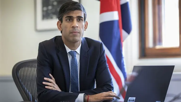 Eligieron al nuevo primer ministro británico: quién es Rishi Sunak