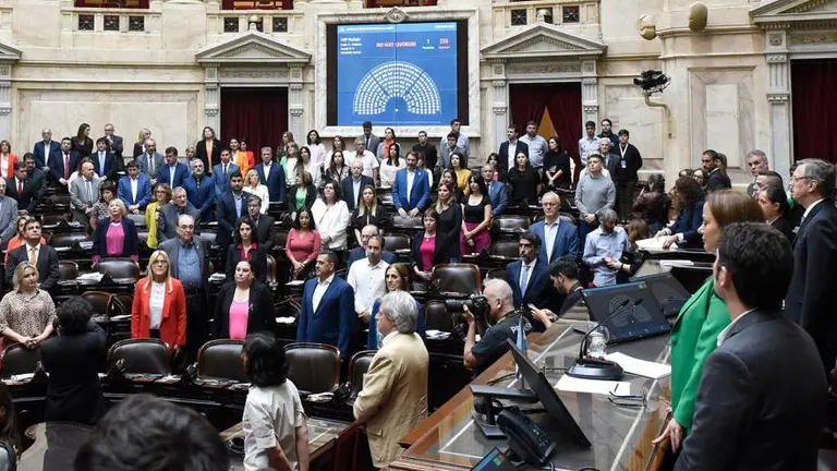 Expectativa en Diputados por la posible convocatoria a sesiones extraordinarias