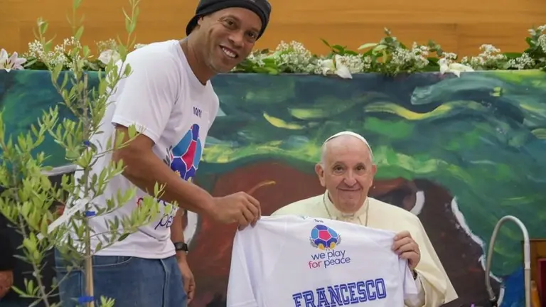 Match for Peace: estrellas del fútbol internacional participarán de homenaje a Maradona en Roma