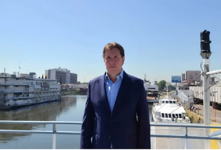 Lidera Colonia Express y en el "año del boom de los barcos" sus ventas se dispararon 50%