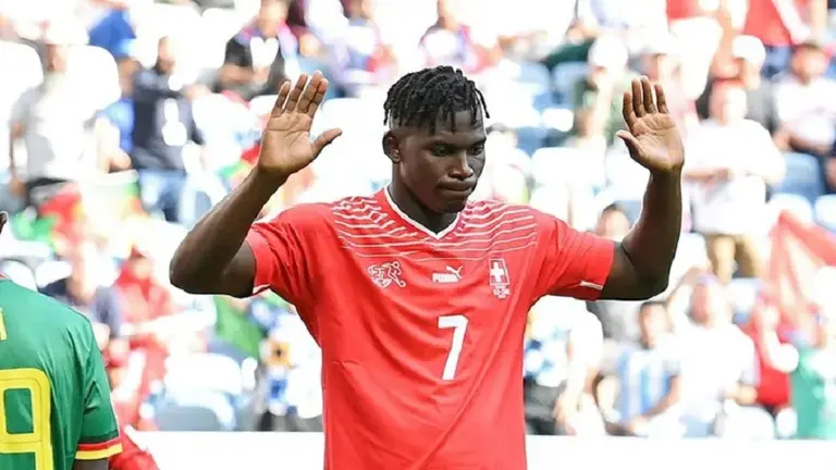 Este es el motivo por el que Embolo, delantero de Suiza, le hizo un gol a Camerún y no lo gritó