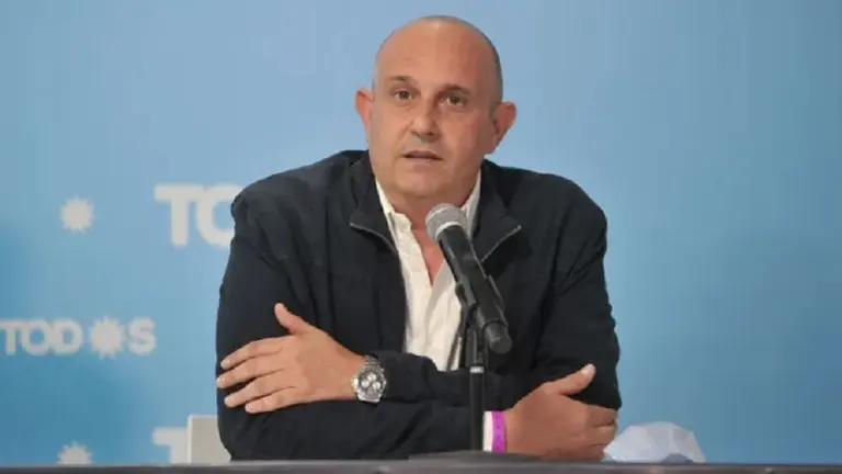 Alexis Guerrera, el ministro de Transporte, dejará el cargo por un problema de salud