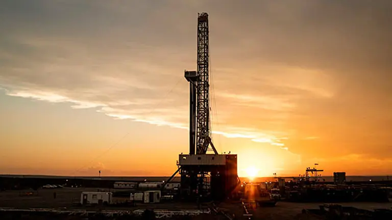 YPF crece en Vaca Muerta y apuesta a un mega plan para convertir al país en exportador de GNL