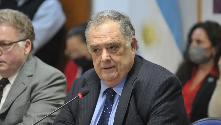 Eduardo Valdés dejó entrever que Sergio Massa apoya el pedido de juicio político a la Corte Suprema