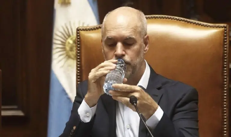 Foto viral: Rodríguez Larreta explicó la condición que tiene desde chico