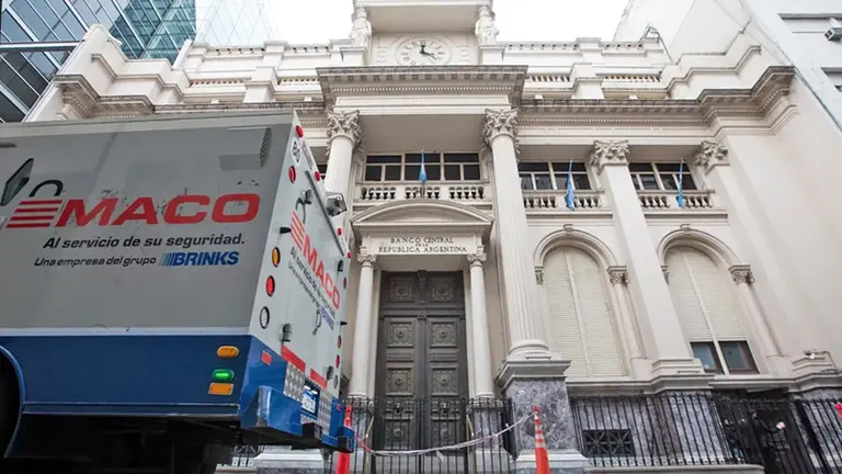 BOPREAL: el Banco Central colocó casi u$s500 millones en la primera subasta de la Serie 3