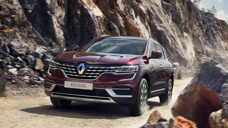 Renault ya vende el renovado Koleos en Argentina: precio y rivales