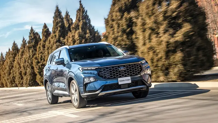 El auto SUV Ford Territory llega al país con nuevo motor y diseño: precios y versiones