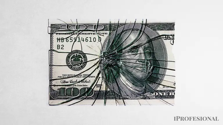 Catarata de excluidos del Monotributo: la crisis del dólar golpea a los más chicos