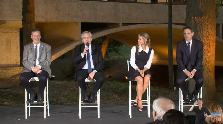 "¡La pucha que vale la pena estar vivo!": la expresión de Alberto Fernández en medio de la crisis del dólar