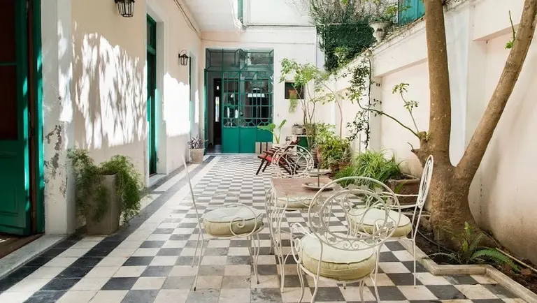 Propiedades: por qué cuesta encontrar un PH para comprar en CABA y cuánto está el m2