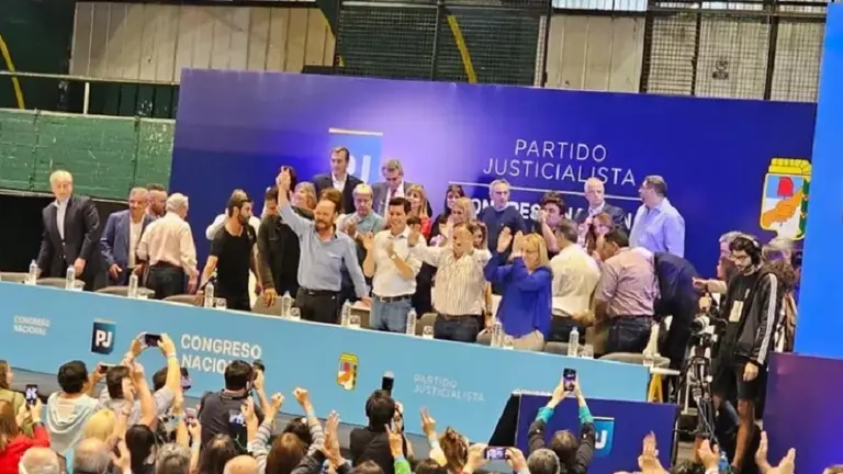 El Congreso del PJ se realizó sin la presencia del Presidente: entre pujas internas, la dirigencia debatió la estrategia electoral