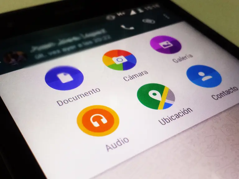 ¿No podés enviar documentos por WhatsApp?: probá con estos trucos