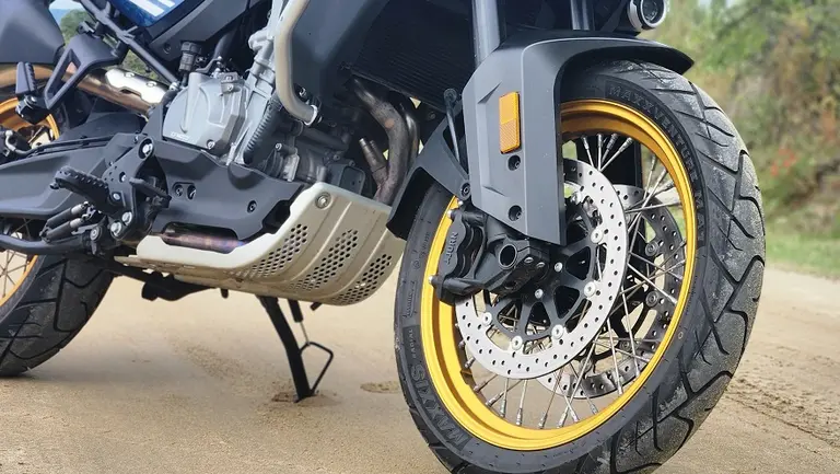 Clave si comprás una moto: ¿es obligatorio tramitar el seguro para registrarla?