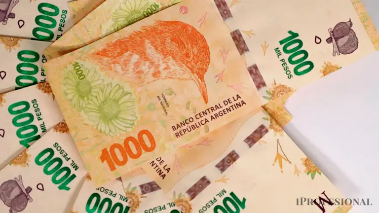 Paritarias: el atractivo sueldo que cobran los empleados de comercio en enero