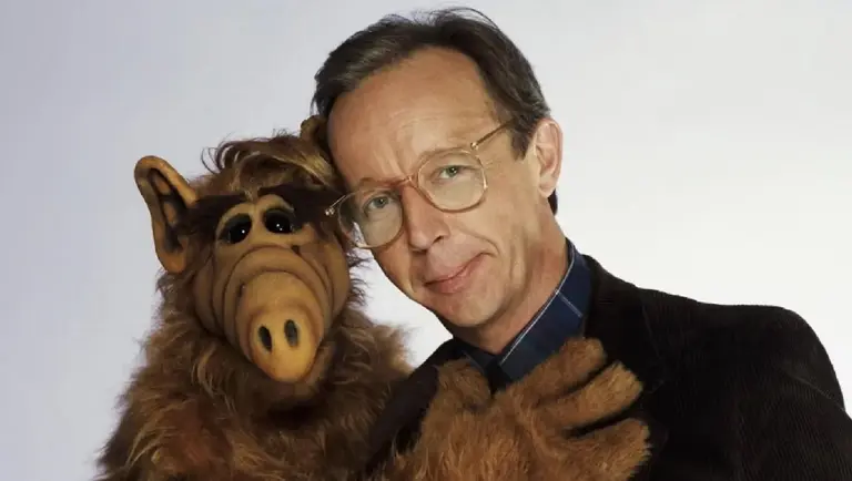 La trágica historia de un actor de "Alf": un video porno fumando crack le arruinó la carrera