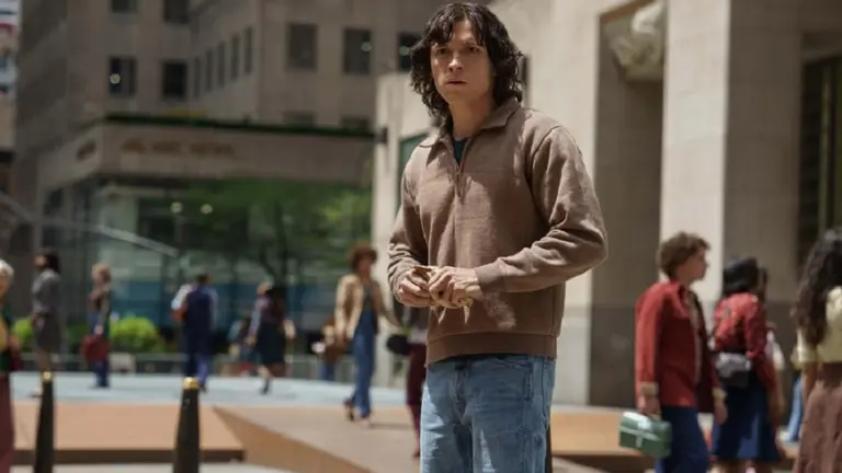 Tom Holland, de Spider-Man a un drama criminal: ahora es el turno de "The Crowded Room"