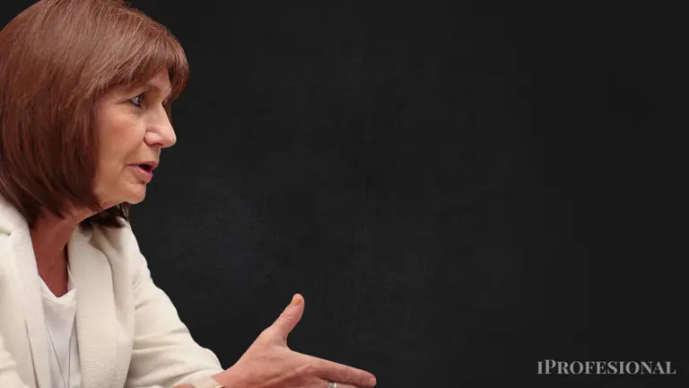 Patricia Bullrich defendió a Batistuta de la acusación de la UATRE: "Hoy lo persigue la mafia sindical"