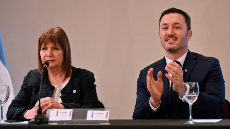 "No va a ser un cambio tibio, sino contundente": Patricia Bullrich presentó sus listas para las PASO