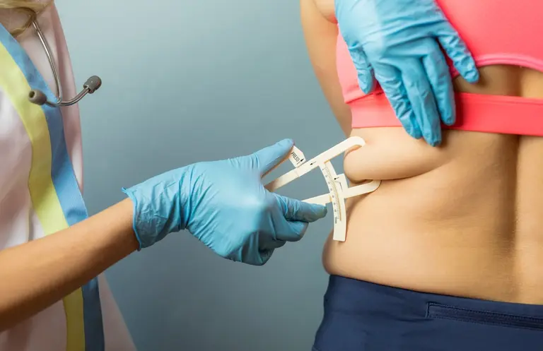 Recomiendan que los profesionales de la salud se formen sobre cómo abordar la obesidad