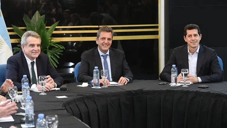 Unión por la Patria: Massa designó a Wado de Pedro como su jefe de campaña