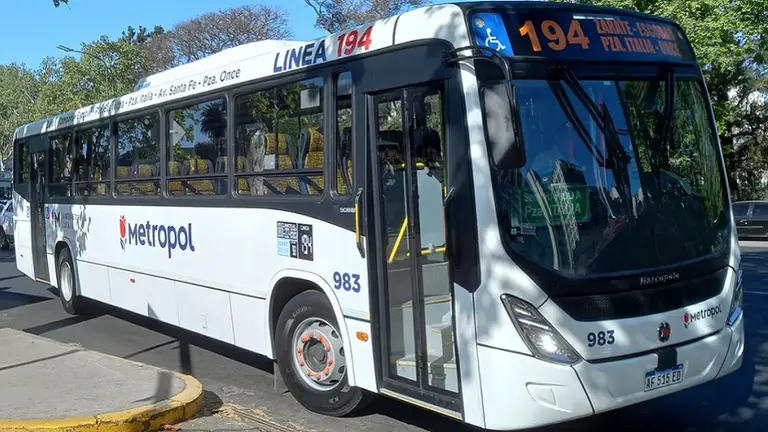 Quién es "El amarillo", el empresario del transporte apuntado por Massa