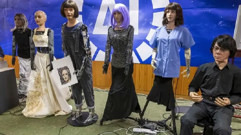 Primera conferencia mundial de robots: afirmaron que no se rebelarán contra los humanos