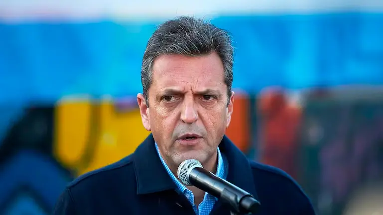 Massa ya tiene nuevo plan "anti inflación": qué planea hacer con las tarifas y el costo del transporte